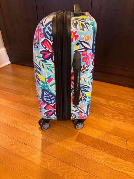 Photo of free Carry on suitcase (Tenleytown (DC)) #2