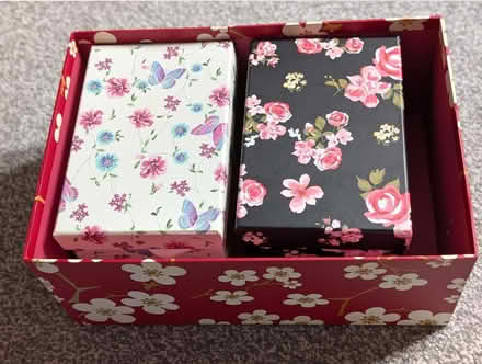 Photo of free Floral storage boxes x 3 (Carmarthen SA31) #3