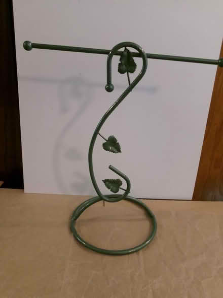 Photo of free Green Metal Stand (Northwest Frederick) #1