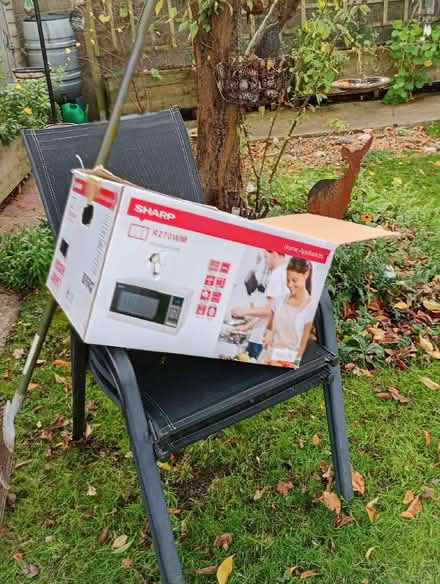 Photo of free Box (Temple Cowley OX4) #1