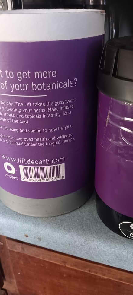 Photo of free decarboxylator (melrose) #1