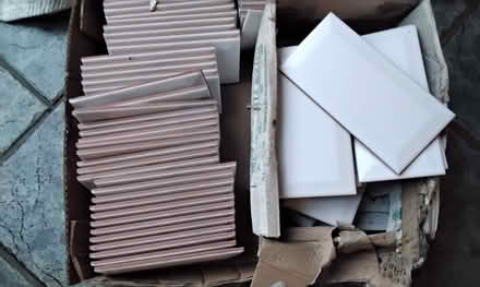 Photo of free Approx 90 white metro wall tiles 15cm X 7.5cm (6x3) (Delapre) #2