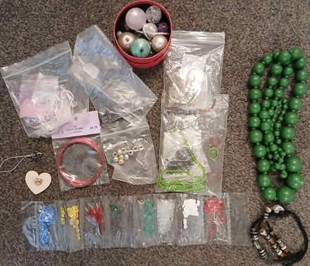 Photo of free A selection of beads, sequins, wire, broken jewellery (Tyseley B11) #1