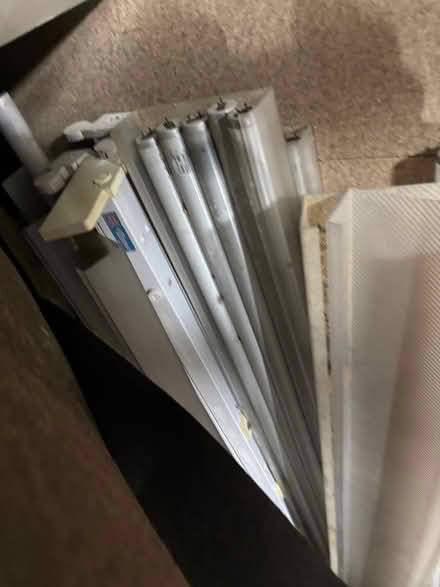 Photo of free Tube lights many bundle (Mitcham CR4) #4