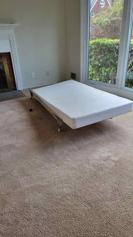 Photo of free beds & frames (Parker Drive Ossining NY) #2