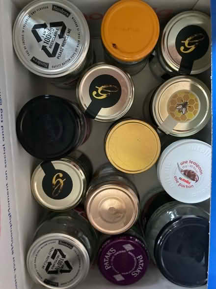 Photo of free Glass jars (Motspur Park KT3) #1