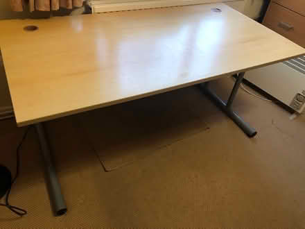 Photo of free Office Desk (Sevenoaks) #1