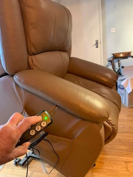 Photo of free Reclining electric chair (Harrietsham ME17) #4