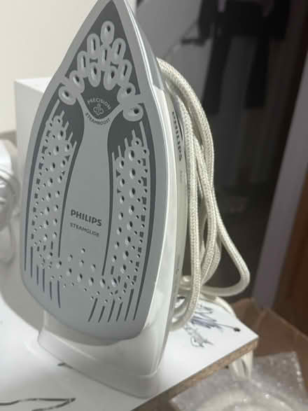 Photo of free Philips Steam Iron (Edgware HA8) #2