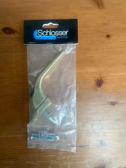 Photo of free Window handle with key (St Just TR19) #2