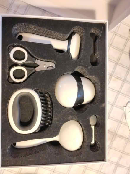 Photo of free Cat/dog grooming kit (Knowle BS4) #2
