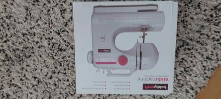 Photo of free Sewing machine (Cheshunt EN8) #2