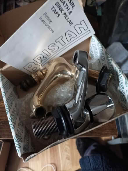 Photo of free 2 sink / bath taps (B32 Quinton) #1