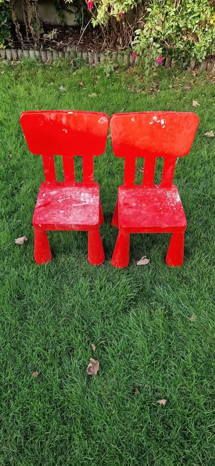 Photo of free 2x chairs for kids (Stretford M32) #1