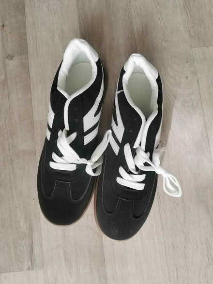 Photo of free Brand new shoes (Longsight M12) #1