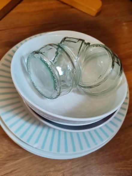 Photo of free Multiple kitchen items (Co4) #3