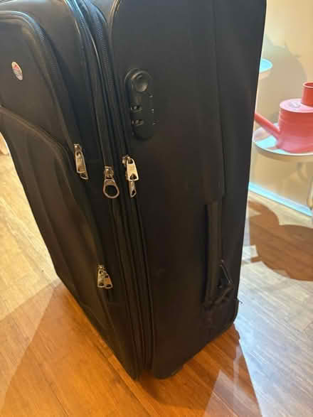 Photo of free Old American Toursiter bag (AL1 st Albans station) #3