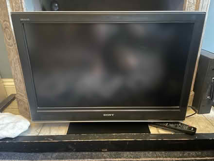 Photo of free 32” Sony Bravia HD TV (2005) (Camberwell SE5) #1