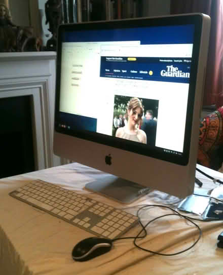 Photo of free Apple 24" Imac with Linux Mint (North Laine BN1) #1