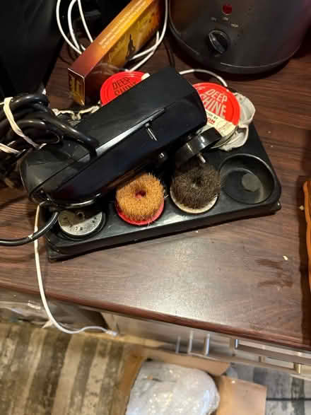 Photo of free Shoe shine kit (WSM BS23) #1