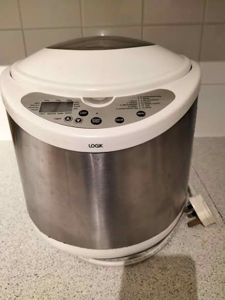 Photo of free Logik bread maker (Arnold NG5 9QP) #1