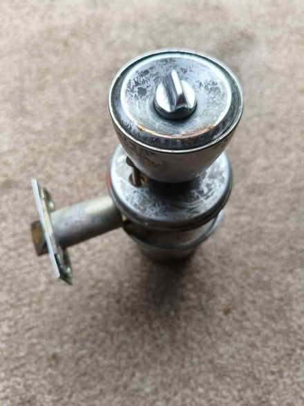 Photo of free Door handle with key lock (Jerrymoor Hill Finch RG40) #3