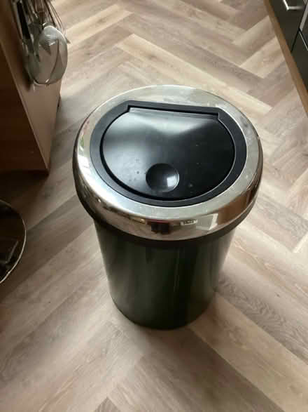 Photo of free Kitchen bin (Waterlooville PO8) #1