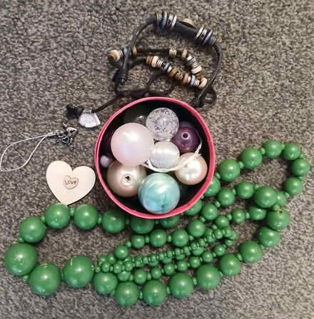 Photo of free A selection of beads, sequins, wire, broken jewellery (Tyseley B11) #3