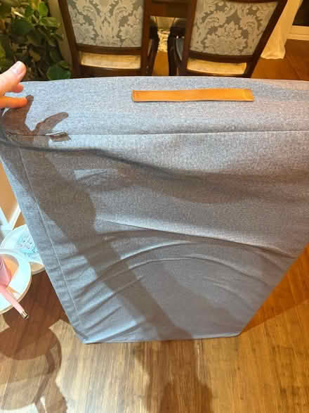 Photo of free Dog mattress / dog bed (AL1 st Albans station) #1