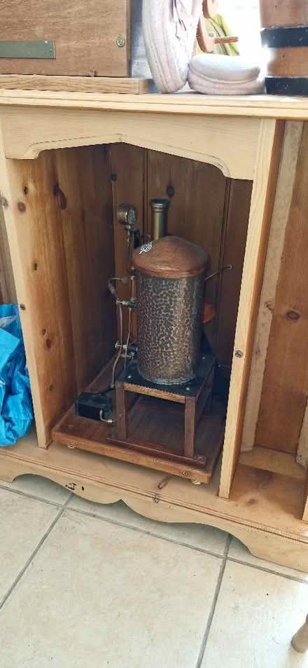 Photo of free Old Hifi CD holder (Mill Hill BB2) #1