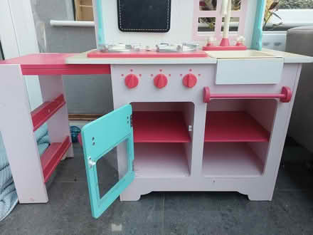 Photo of free Children's kitchen + foods (Dorking) #3