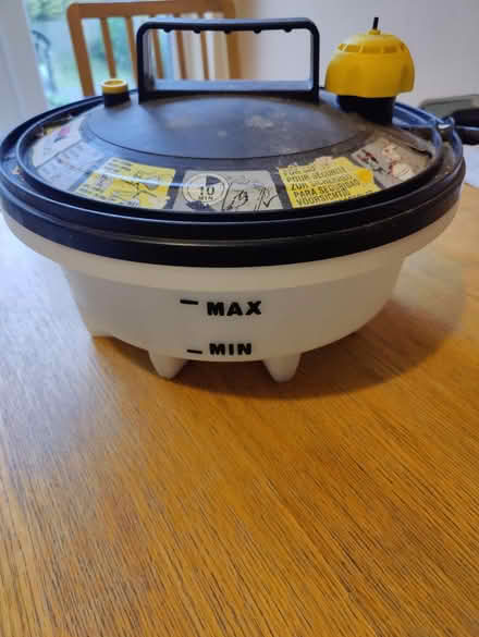 Photo of free Steam clean/ wallpaper stripper set (Crowborough TN6) #4