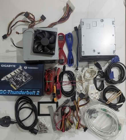 Photo of free Bundle of Computer accessories (DA7 Bexleyheath) #1