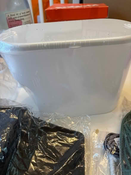 Photo of free Various household items (MK41) #1