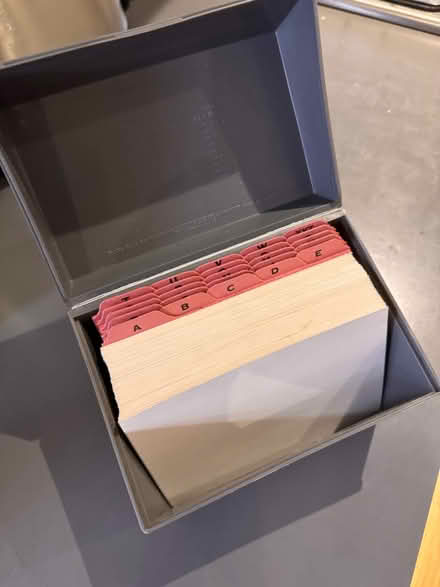 Photo of free Index cards in box (BR1) #1