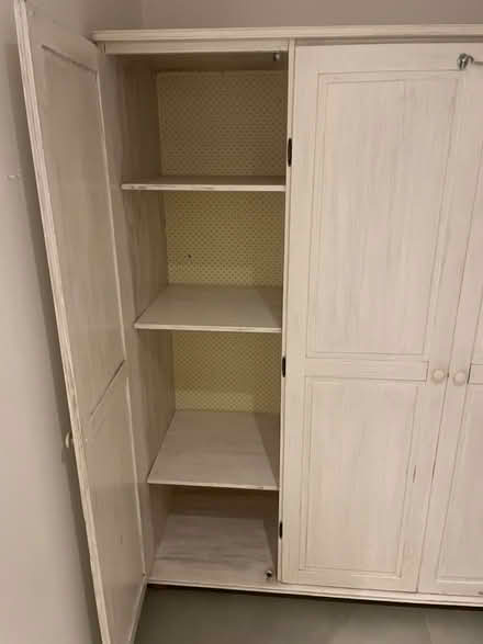 Photo of free Wardrobe (Elton BL8) #3