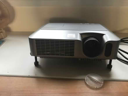 Photo of free Projector (Grayrigg LA8) #4