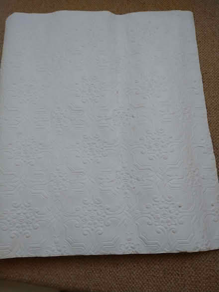 Photo of free anaglypta (Barnard's Green WR14) #1