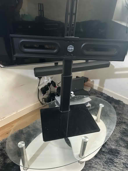 Photo of free Tv Desk Stand for 32 - 64 inches (Bradford City Centre) #1