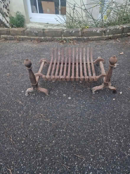 Photo of free Iron Fire Grate on Dogs (Southborough) #1