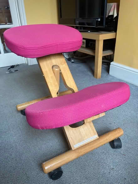 Photo of free Kneeler seat (WR14 Link Top) #1