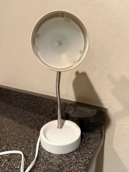 Photo of free White gooseneck LED task lamp (Valencia Avenue, Sunnyvale) #3