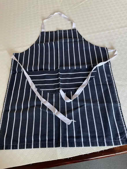 Photo of free Child’s apron (Hutton Mount CM13) #1