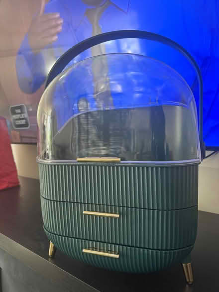 Photo of free Cosmetic storage (Hackney Downs E5) #2