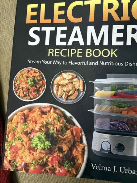 Photo of free Electric steamer and recipe book (Bethesda LL57) #3
