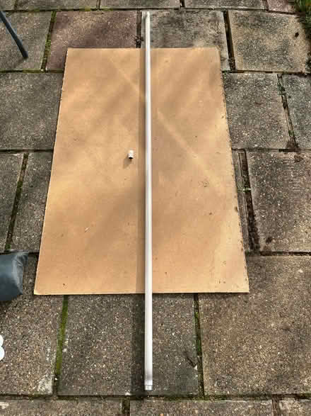 Photo of free Fluorescent Tube (St Stephens AL3) #1