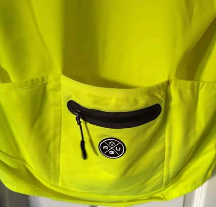 Photo of free Hi vis men's cycling jacket and gilet (Macclesfield SK11) #2