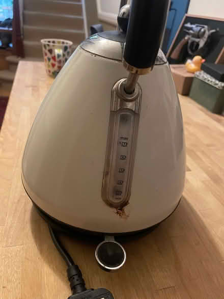 Photo of free Kettle (Golden Triangle NR2) #1