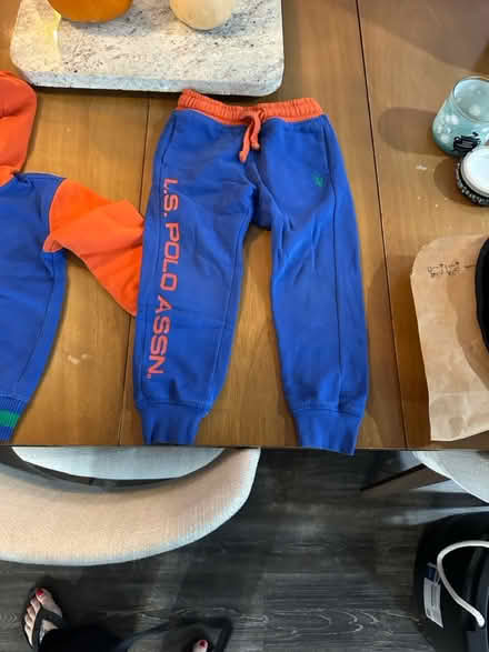 Photo of free Polo sweat set size 4/5 (Southfield) #2