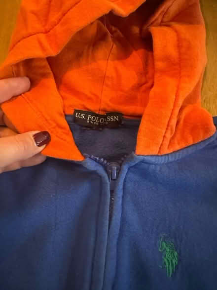 Photo of free Polo sweat set size 4/5 (Southfield) #4